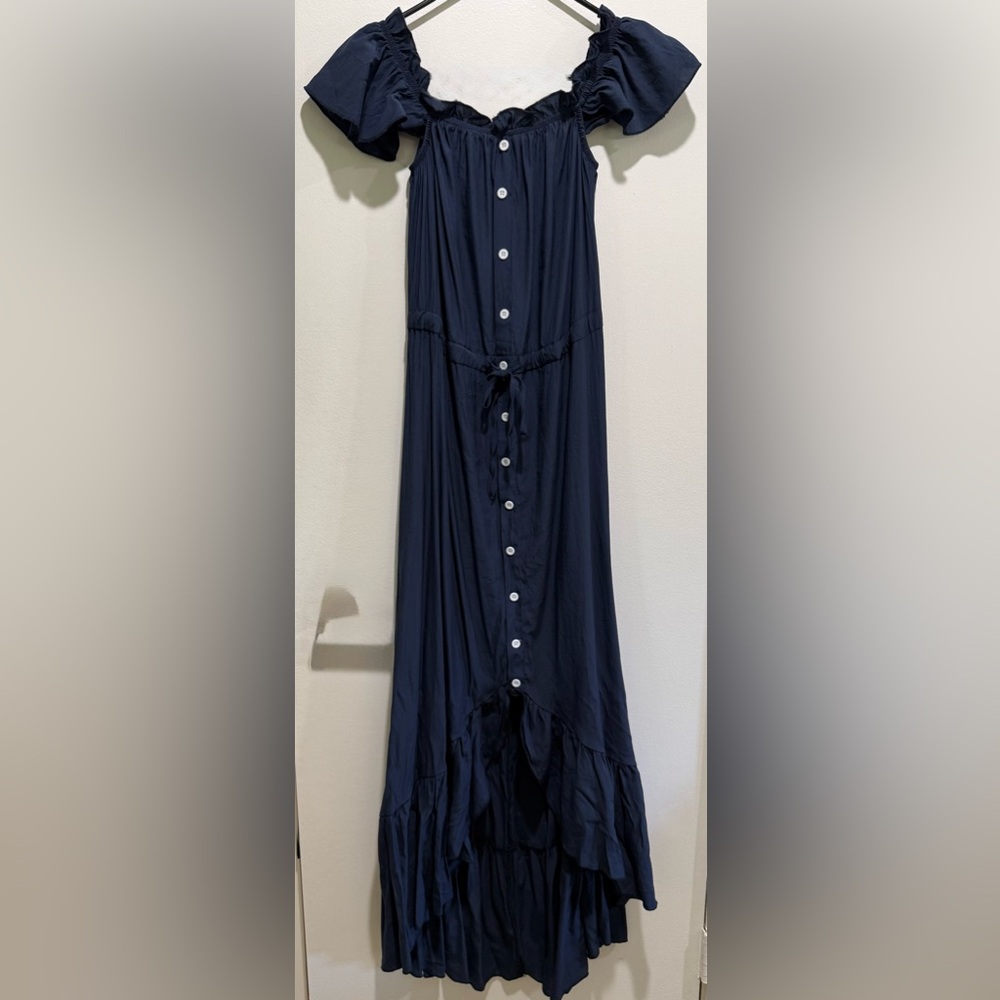 Elegant Navy Off-Shoulder Maxi Dress